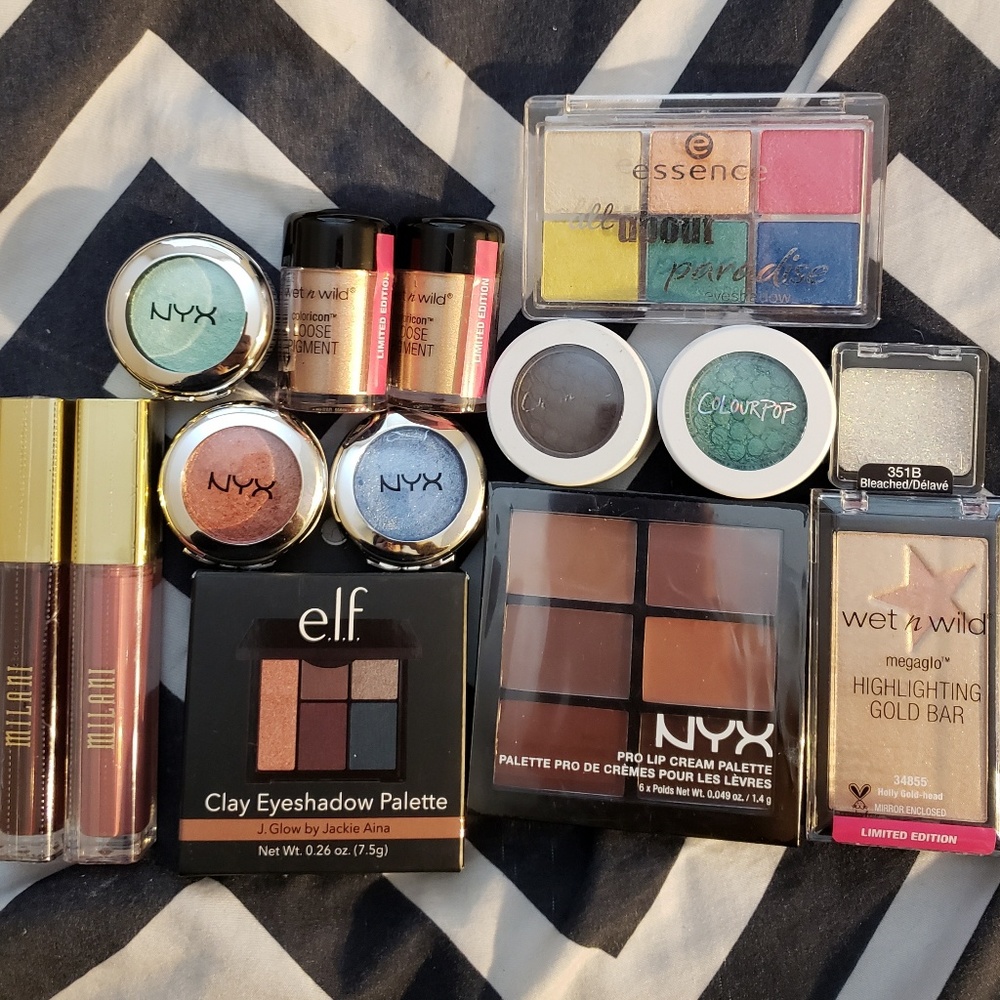 Drugstore Bundle + FREE GIFT